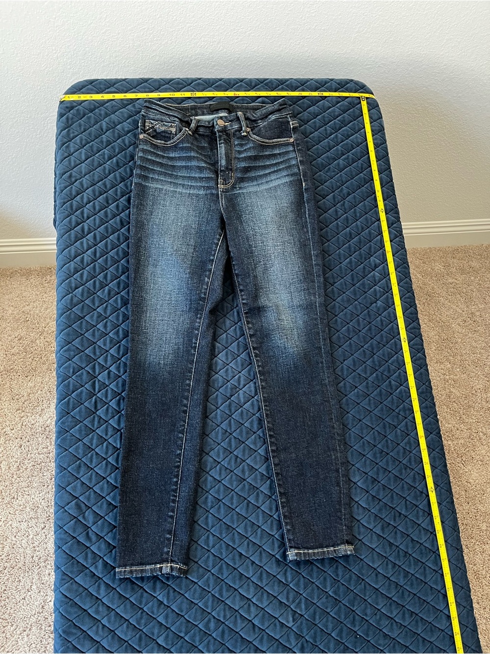 Buckle Dark Wash Skinny Jeans - Blue